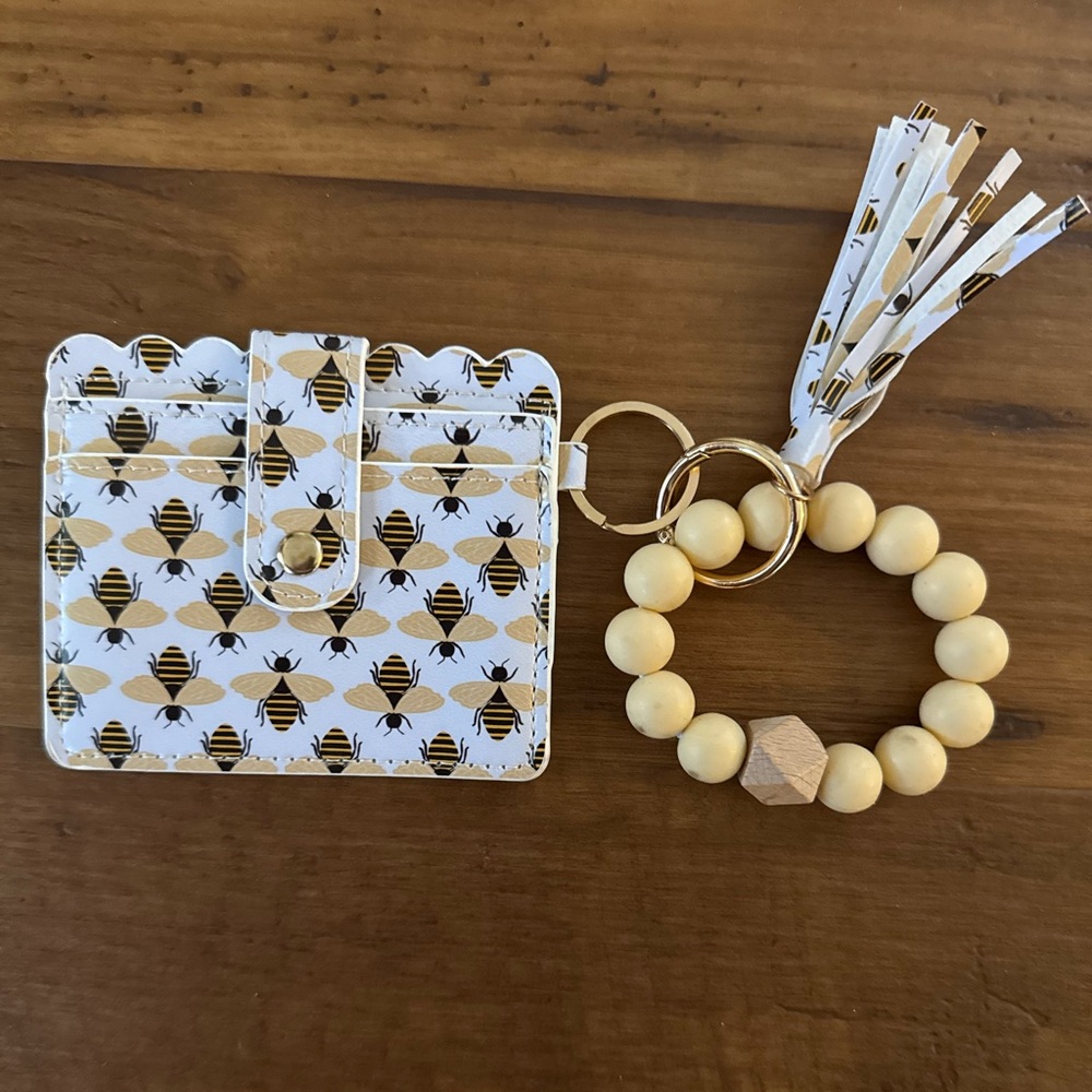 Bee Pattern Card Holder with Keychain